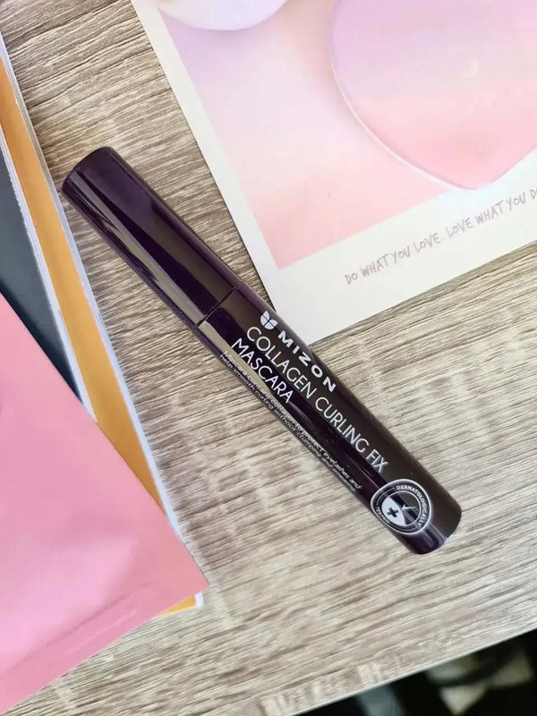 Ūdensnoturīga skropstu tuša ar kolagēnu Mizon Collagen Curling Fix Mascara