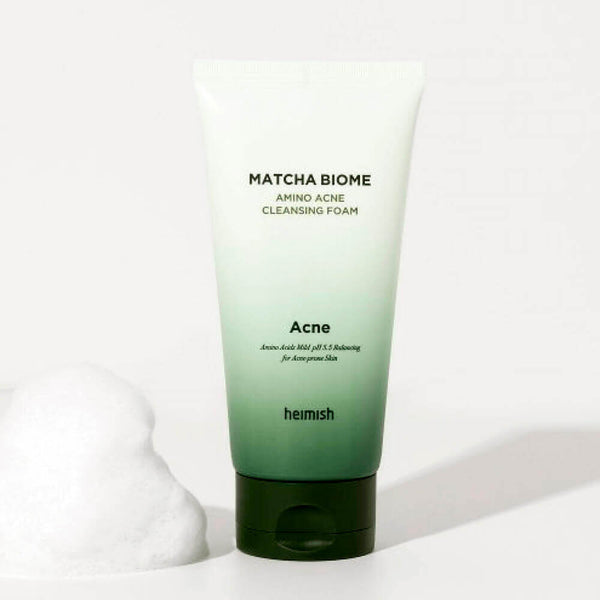 Pretiekaisuma putiņas ar matchu un probiotiķiem Heimish Matcha Biome Amino Acne Cleansing Foam