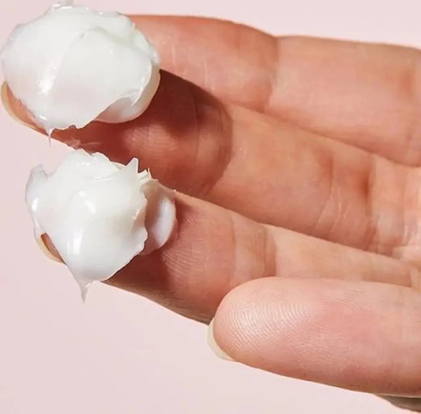 Atjaunojošs krēms ar keramīdiem COSRX Balancium Comfort Ceramide Cream