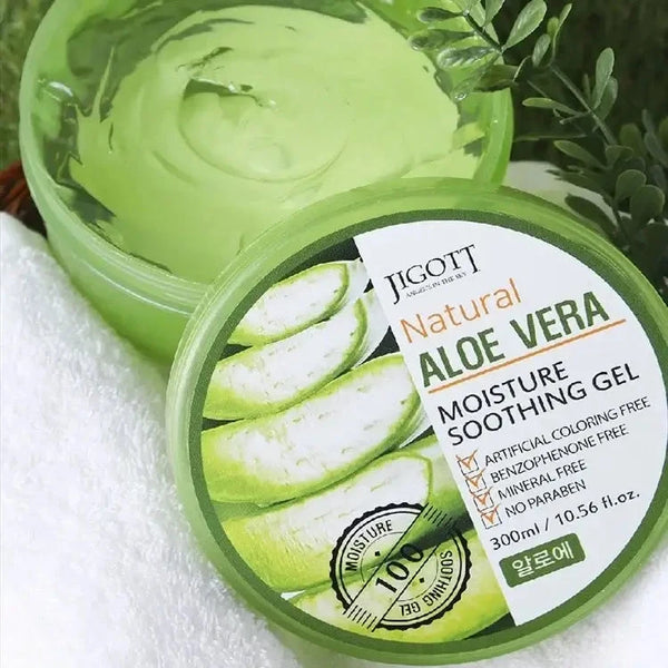 Mitrinošs gels ar alvejas ekstraktu Jigott Natural Aloe Vera Moisture Soothing Gel