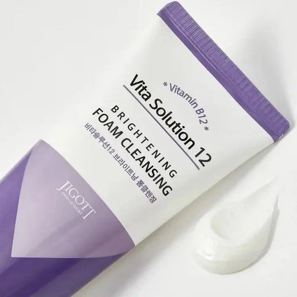 Attīrošas izgaismojošas putas sejai Jigott Vita Solution 12 Brightening Foam Cleansing